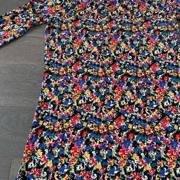 Highline Collection Top - Picture 5 of 5